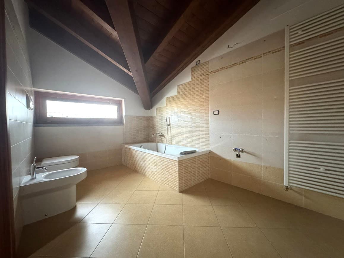 Duplex in villa - Immagine 5